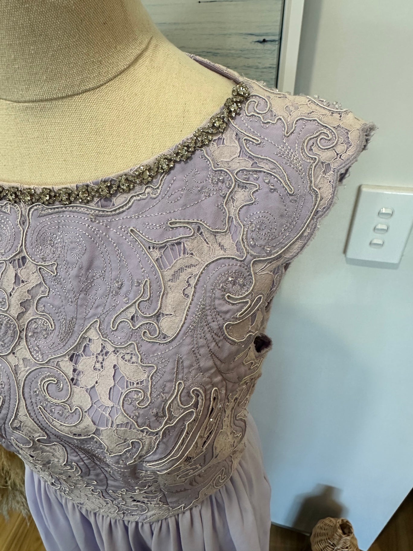 Ted Baker London - Dress w Embroidery and Diamantes - Size Small (US 2) - Purple