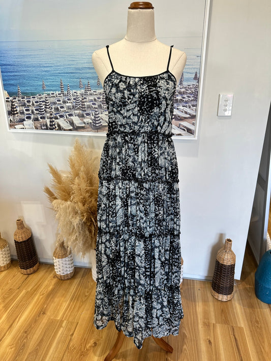 Jigsaw Maxi Dress - Size 8 - Black, White, Gray
