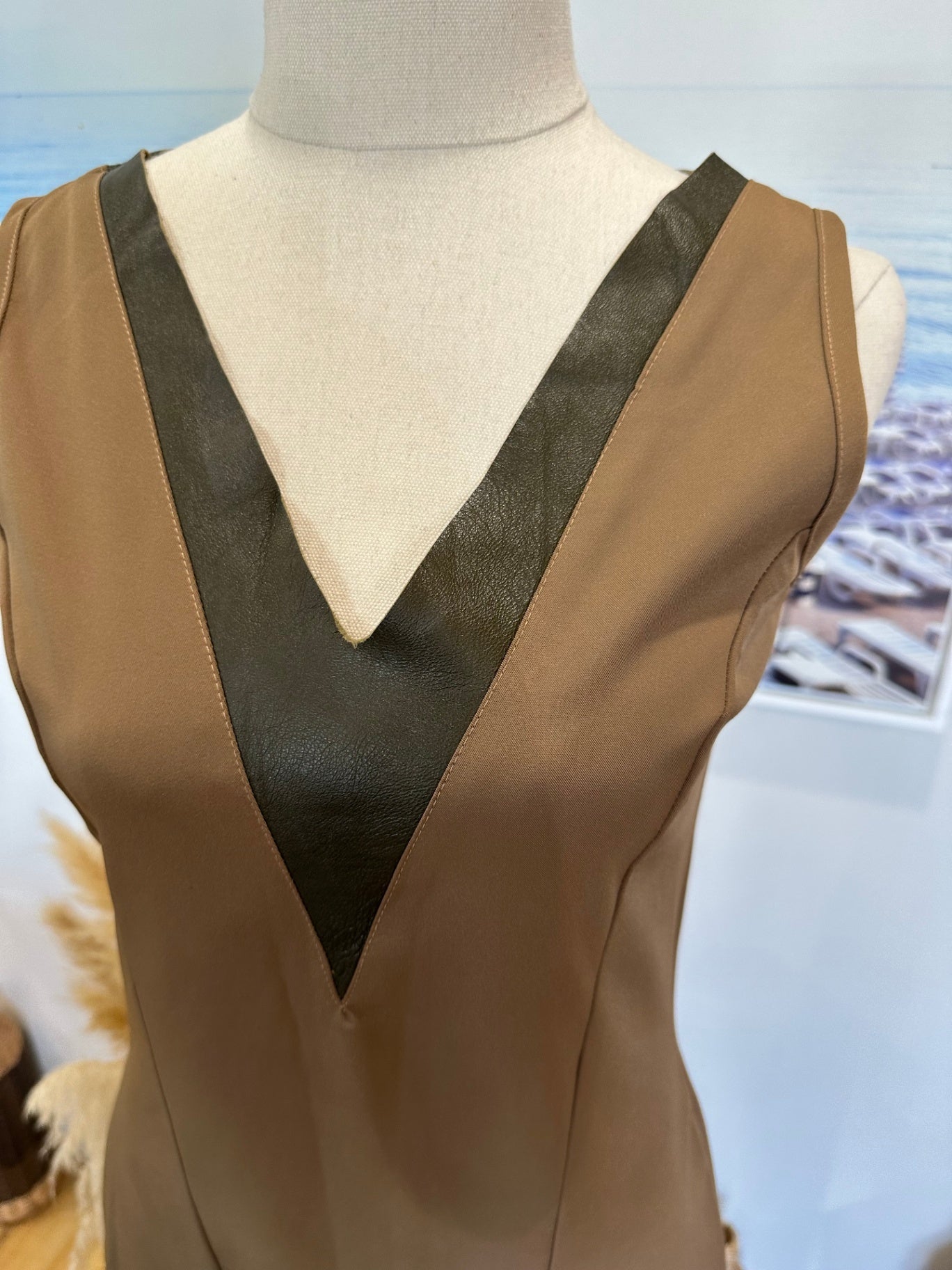 Chemical Tree - Genuine Leather Dress - Medium - Brown / Black / Red