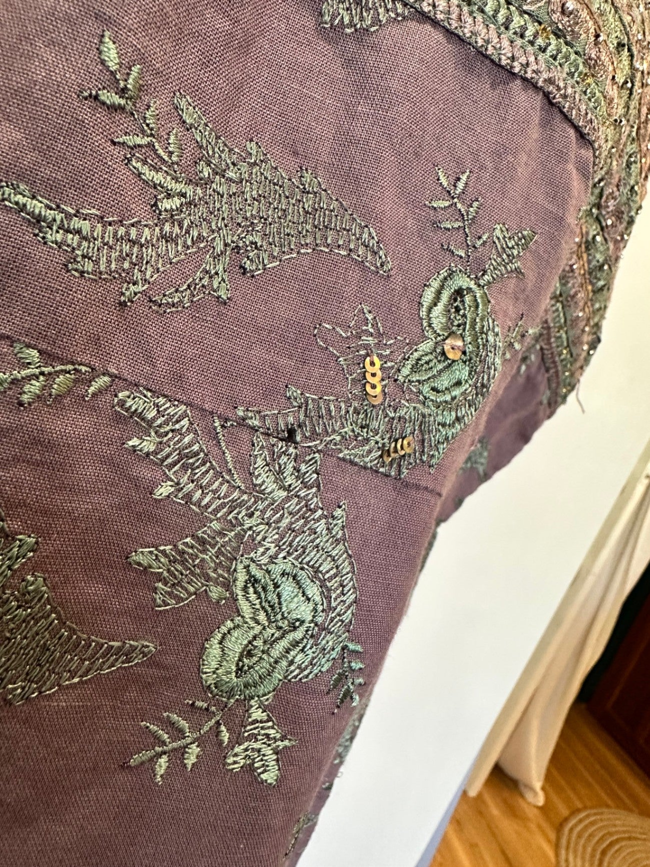 Summer Dress - Size Large - Lavender w Green Embroidery