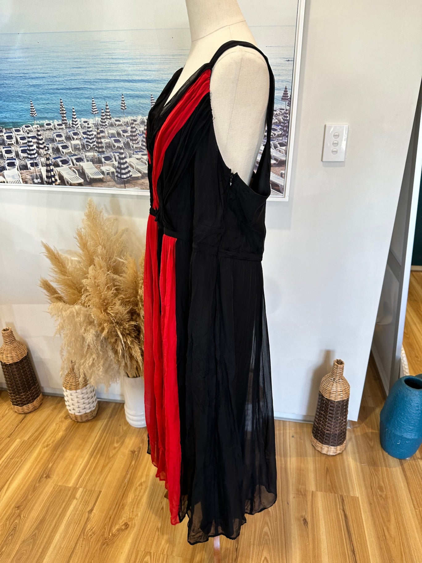 Sans Peur - Silk Blend Dress - Size 22 - Black and Red