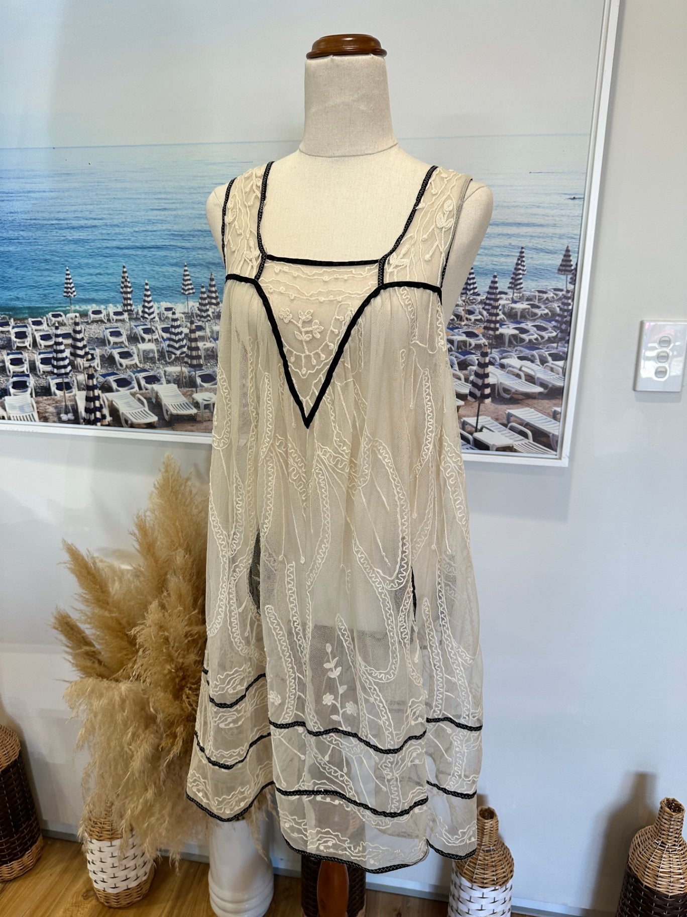Portmans - Lace Dress - Size 10 - Beige + Black