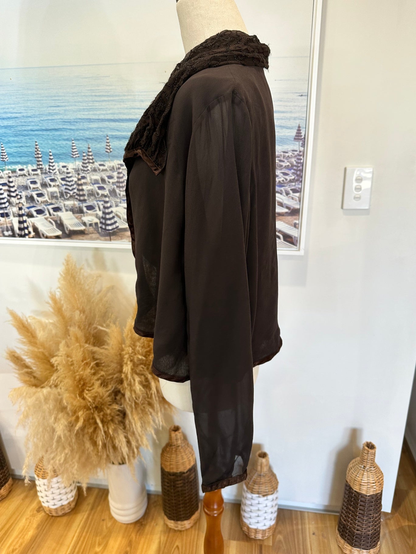 Studio Works - Lightweight Jacket - Size Medium / Large - Choc Brown