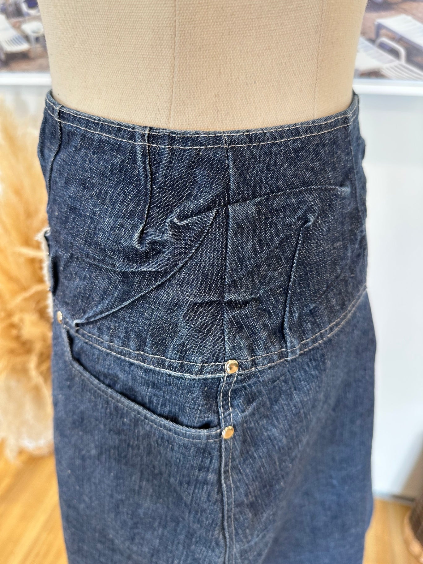 [SALE] Bravado by Marrenna Berry Denim Skirt Women’s Classic Casual Skirt Size Small