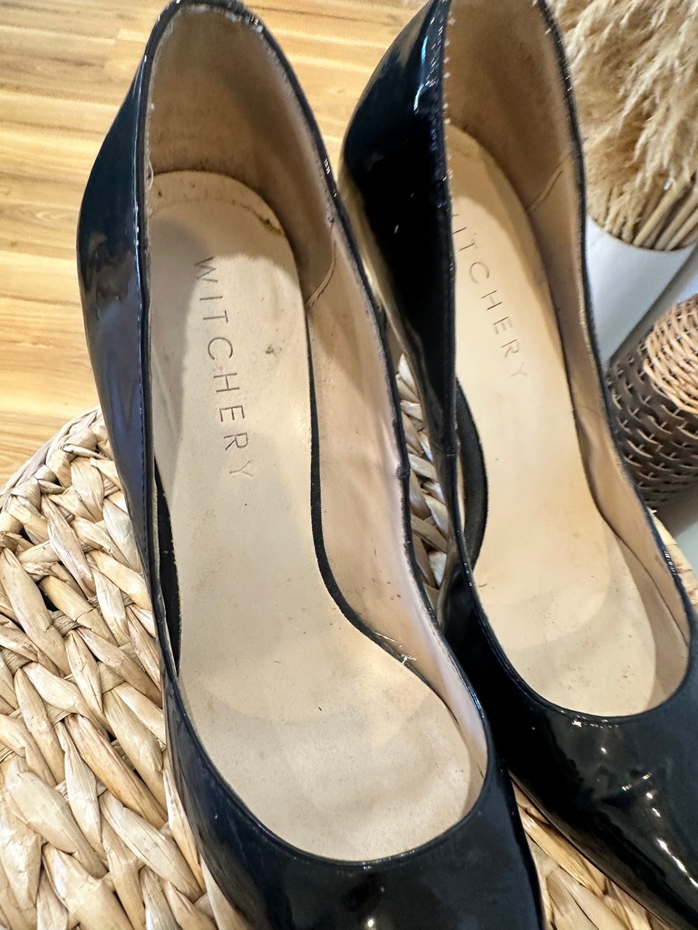 [SALE] Witchery Black Patent Pumps Heels EU 39 Classic Glossy Court Shoes Chic