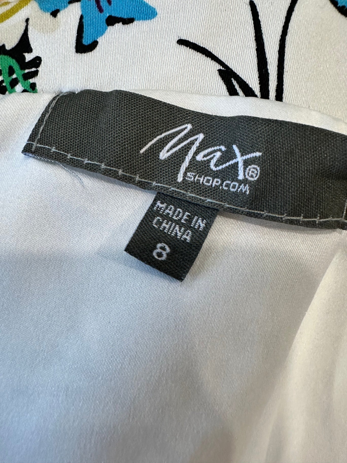 [SALE] Max Dress - Size 8 - Black w Florals
