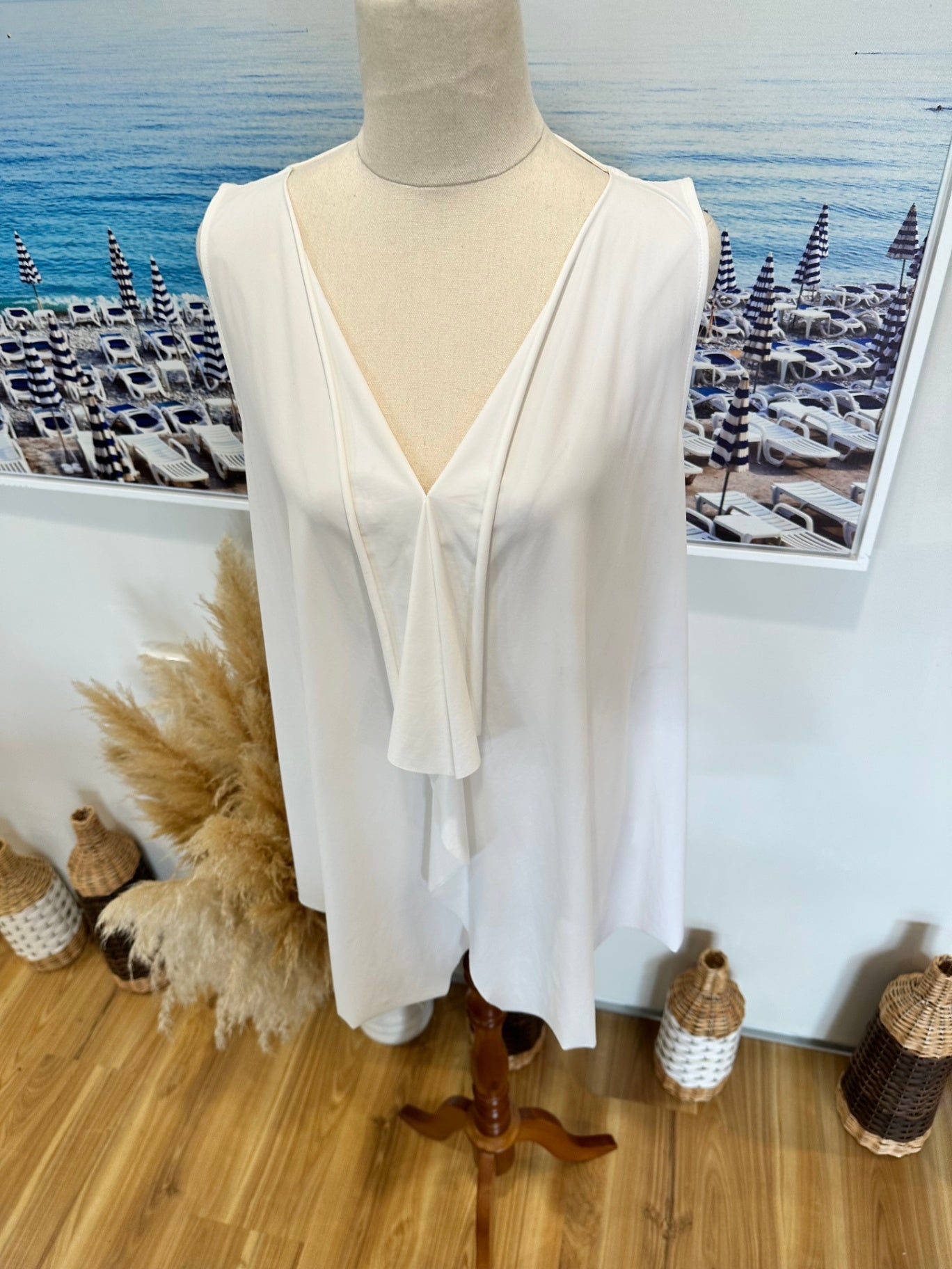 Paula Ryan Cream Linen Singlet Blouse Silky Fabric Designer Top Medium 