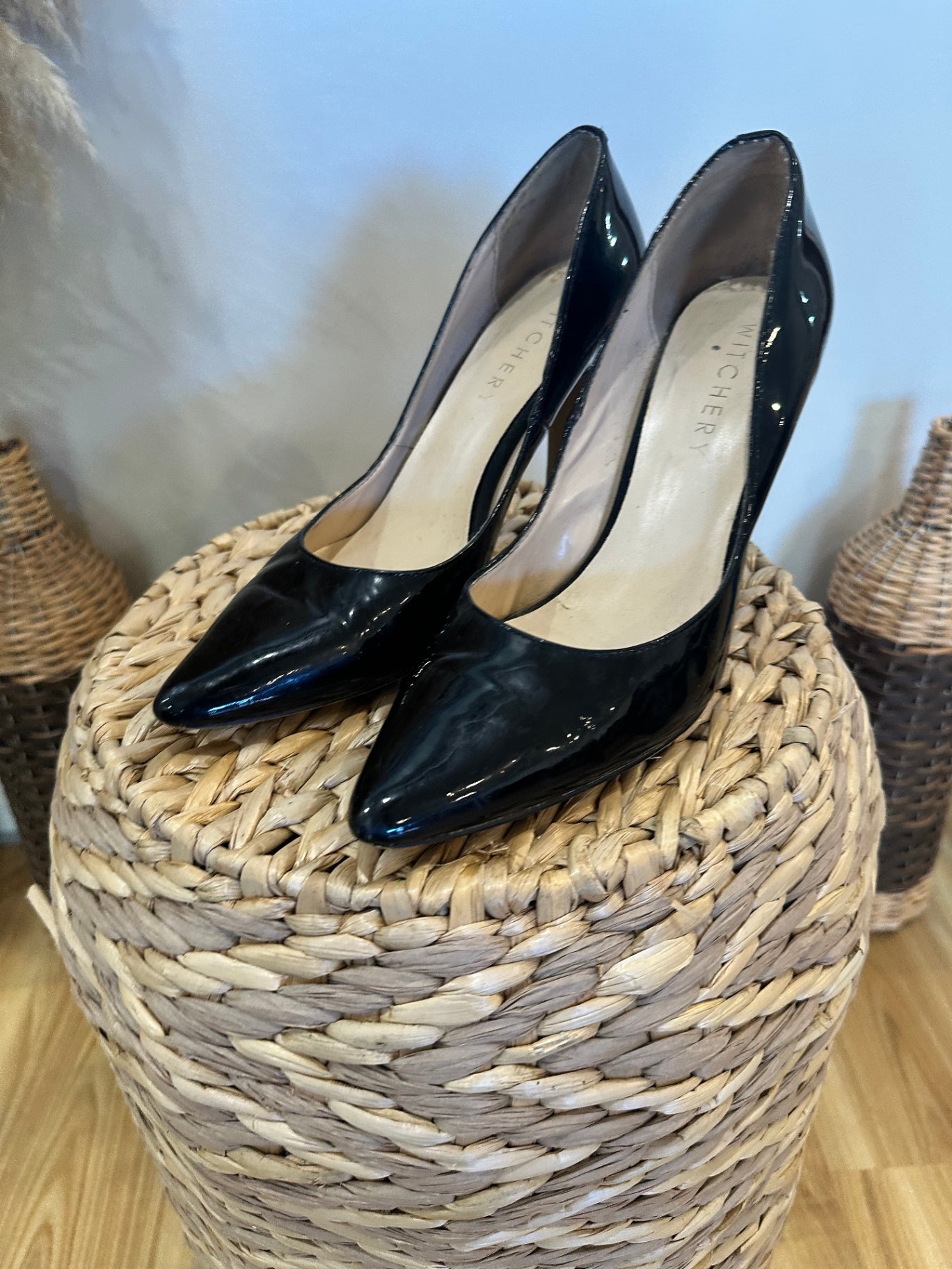 [SALE] Witchery Black Patent Pumps Heels EU 39 Classic Glossy Court Shoes Chic