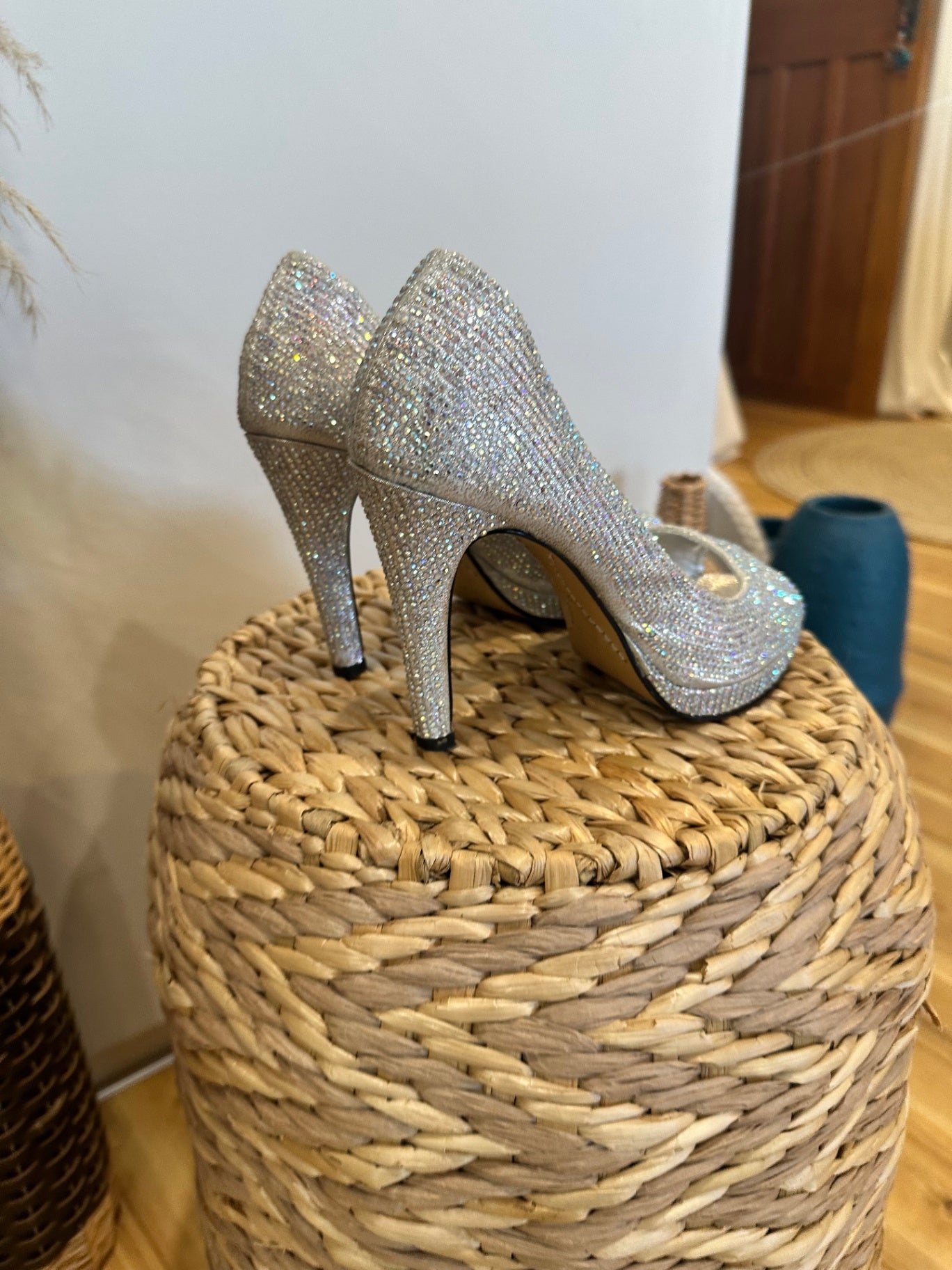 [SALE] Mi Piaci Silver Peep Toe Heels Elegant Designer Footwear Size EU 38