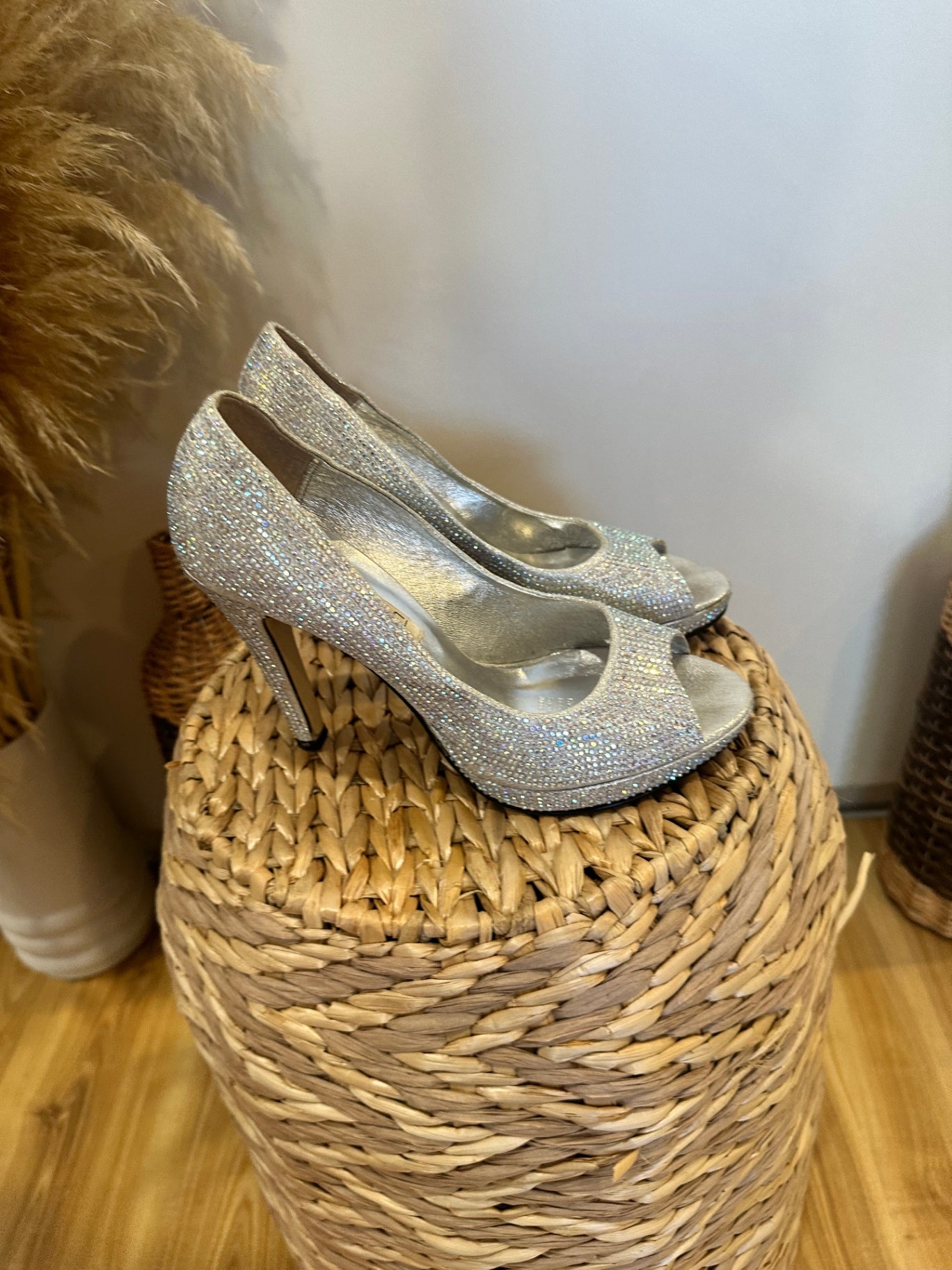 [SALE] Mi Piaci Silver Peep Toe Heels Elegant Designer Footwear Size EU 38