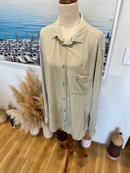 [SALE] Insight Shirt Light Sage Women Casual Wear Stylish Top Size XL
