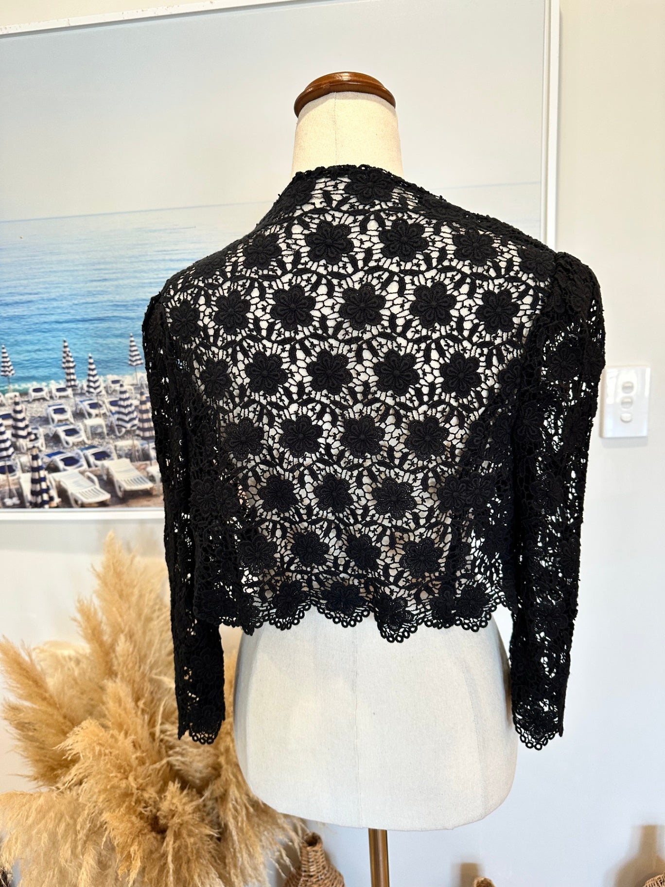 [SALE] Lace Black Shrug Women Elegant Lightweight Party Evening Wear Size 6