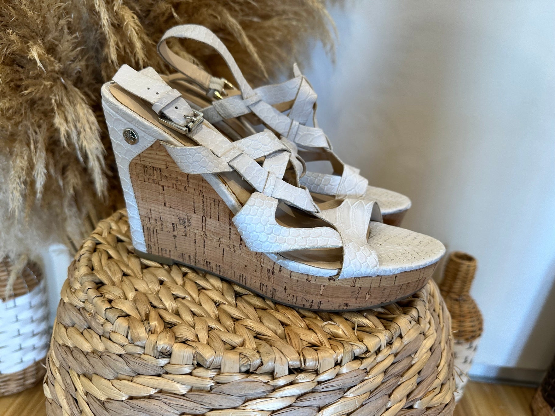 [SALE] Guess Wedge Sandals - Size 39 - Beige
