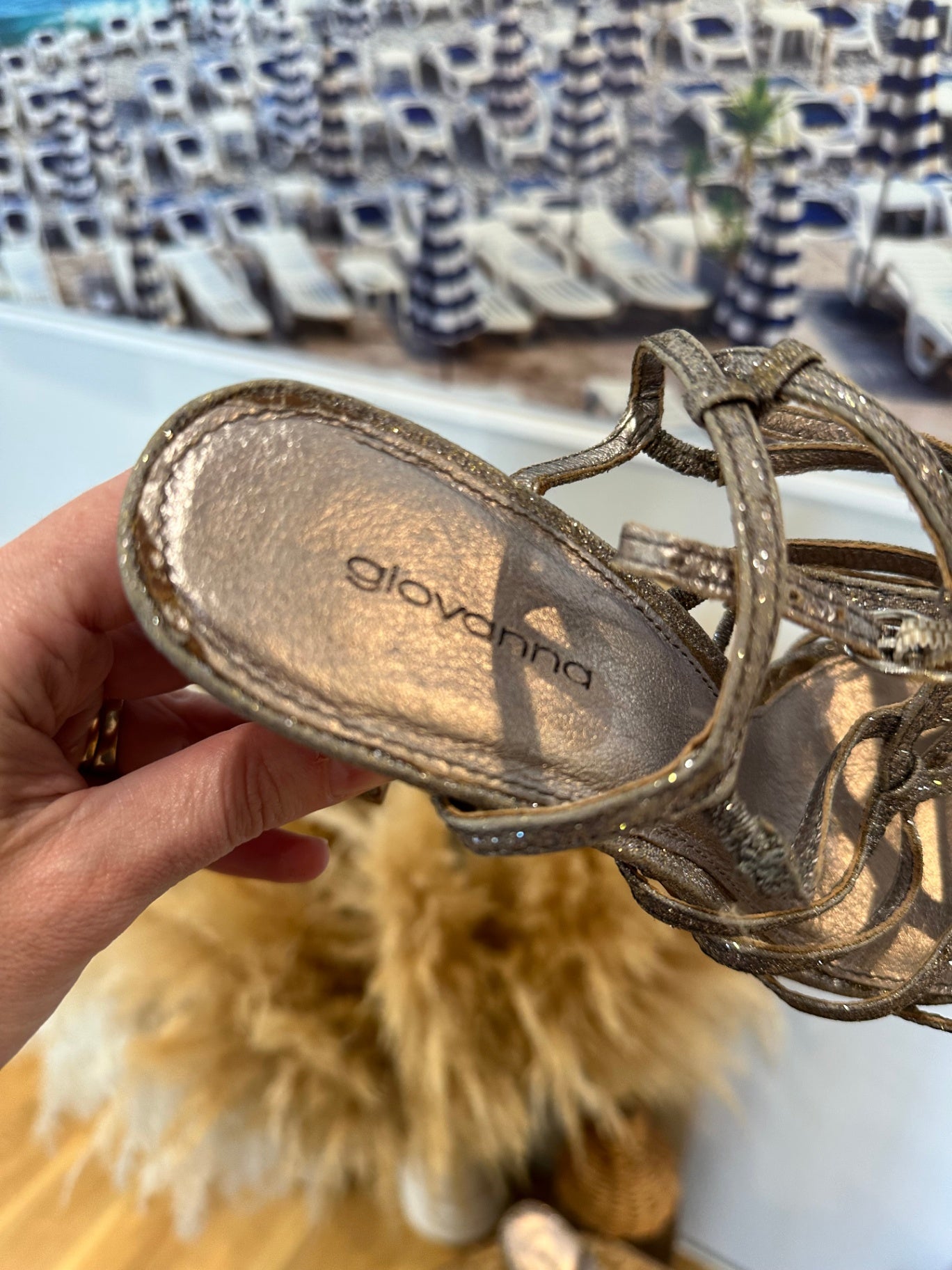 [SALE] Glovanna Sandals / Heels - Size EU 38 Gold and Silver Glitter