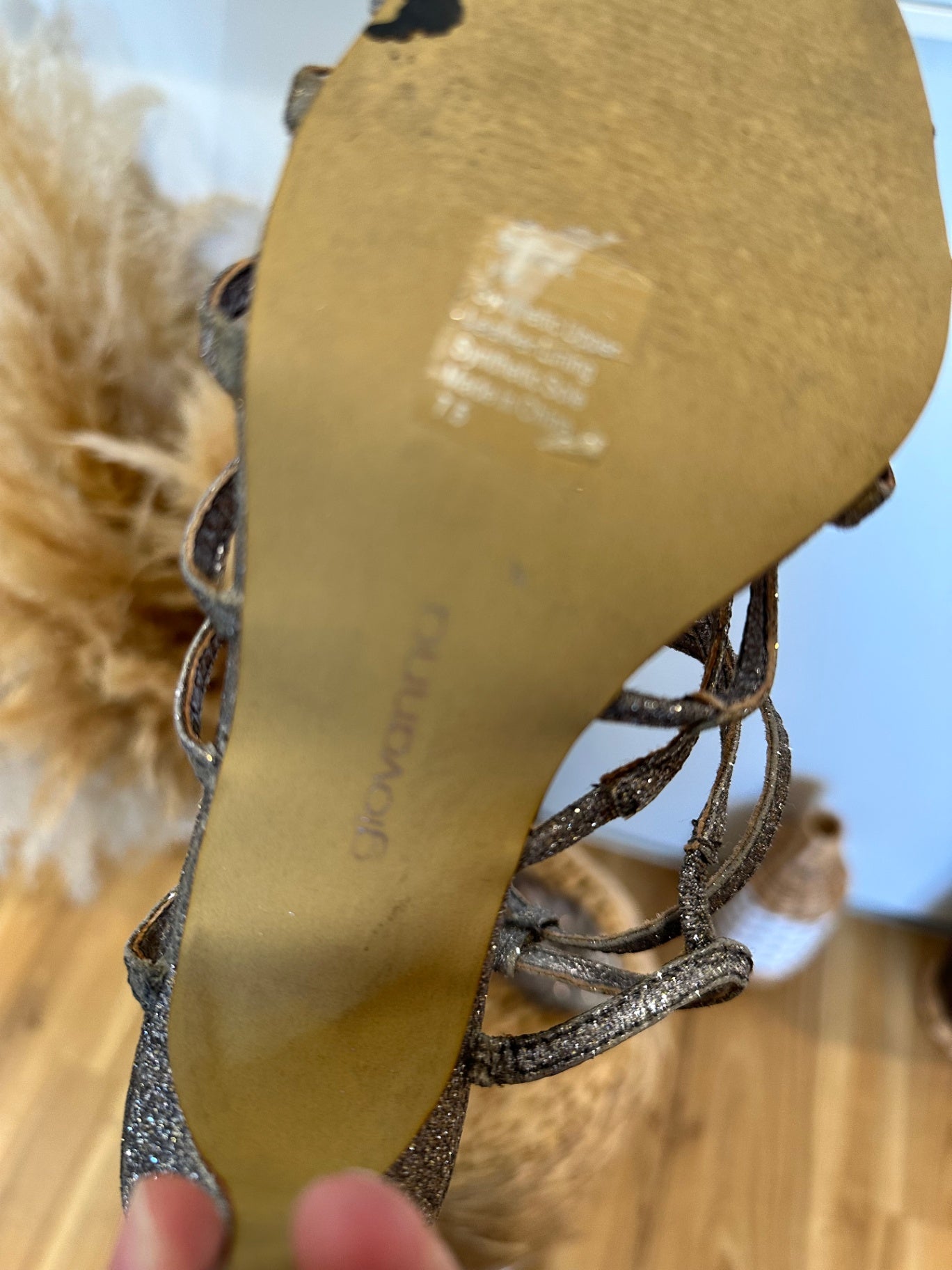 [SALE] Glovanna Sandals / Heels - Size EU 38 Gold and Silver Glitter