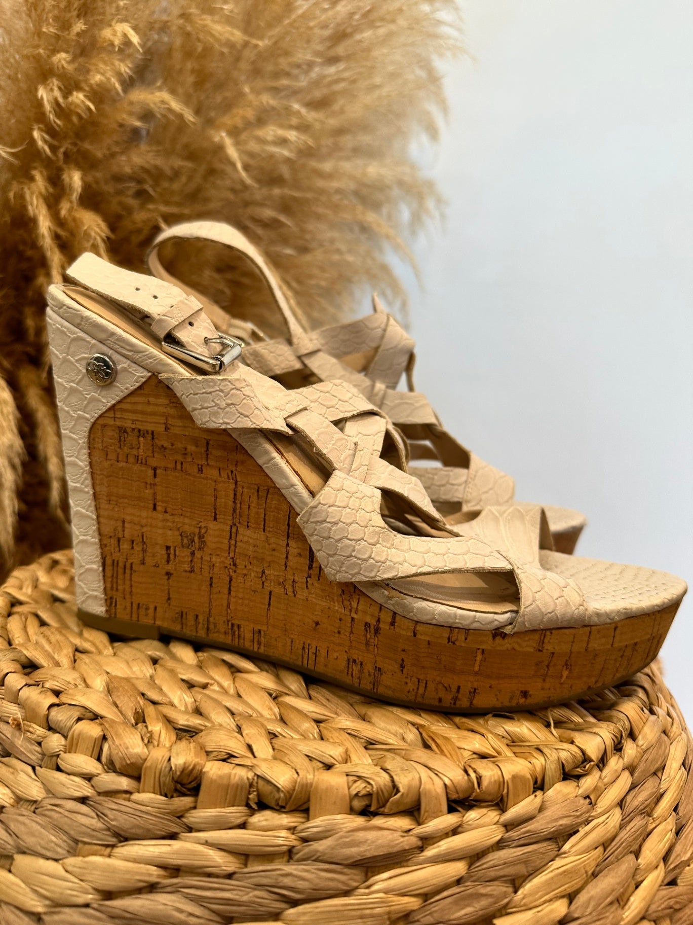 [SALE] Guess Wedge Sandals - Size 39 - Beige