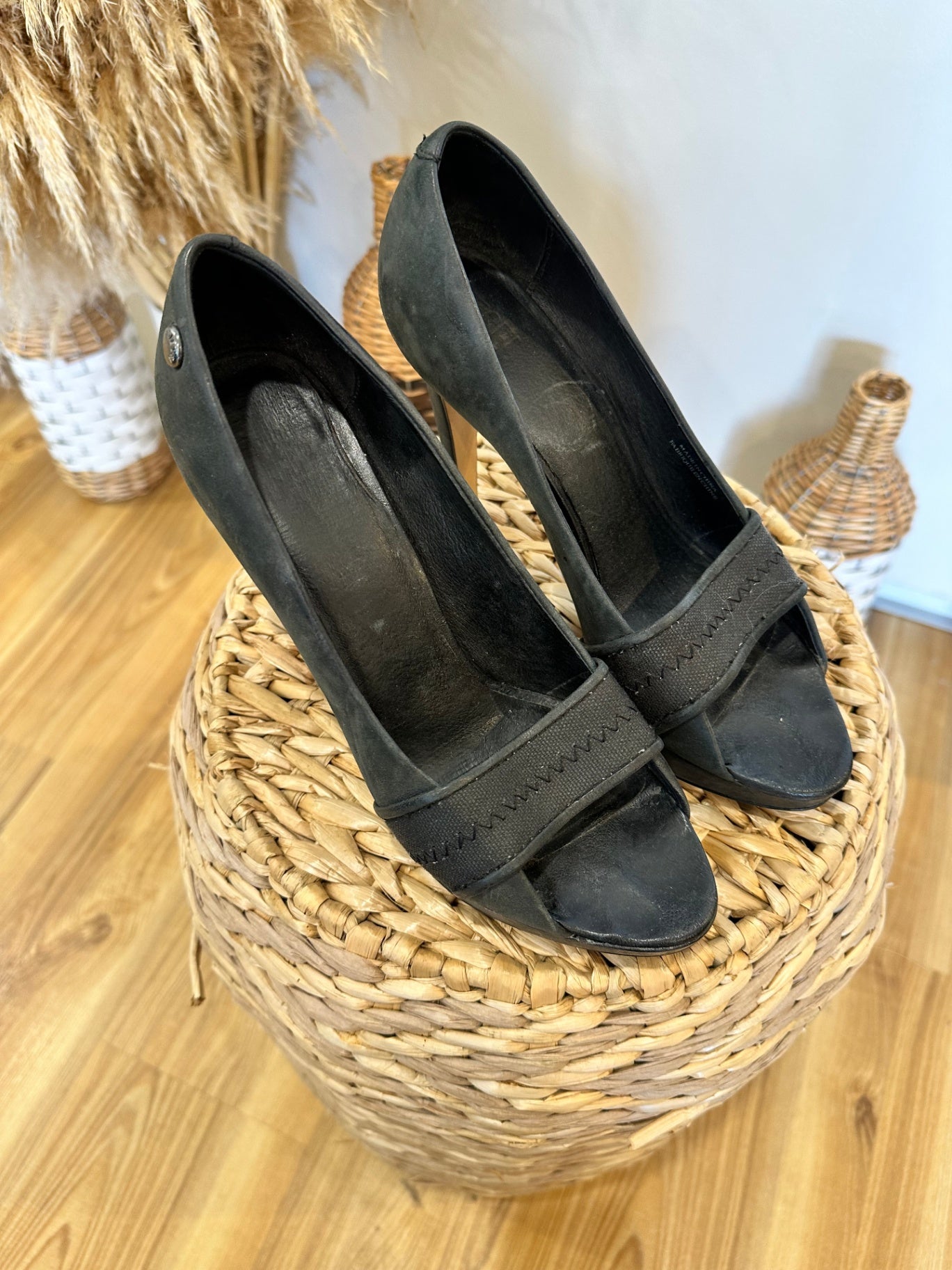 [SALE] Diesel Heels 39 Black