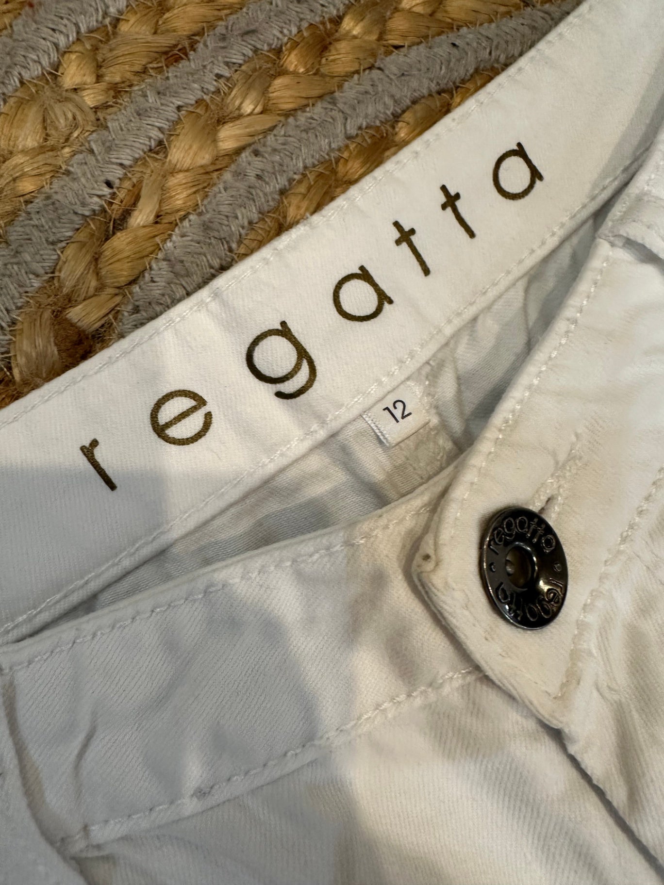 [SALE] Regatta Pants 12 White