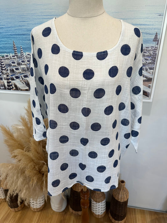 [SALE] 100% Cotton - New Collection Top Medium White with navy blue polka dots