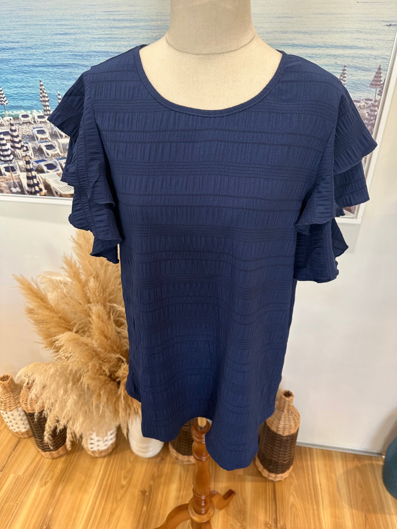 [SALE] Classic Navy Blue Top – Size Large 