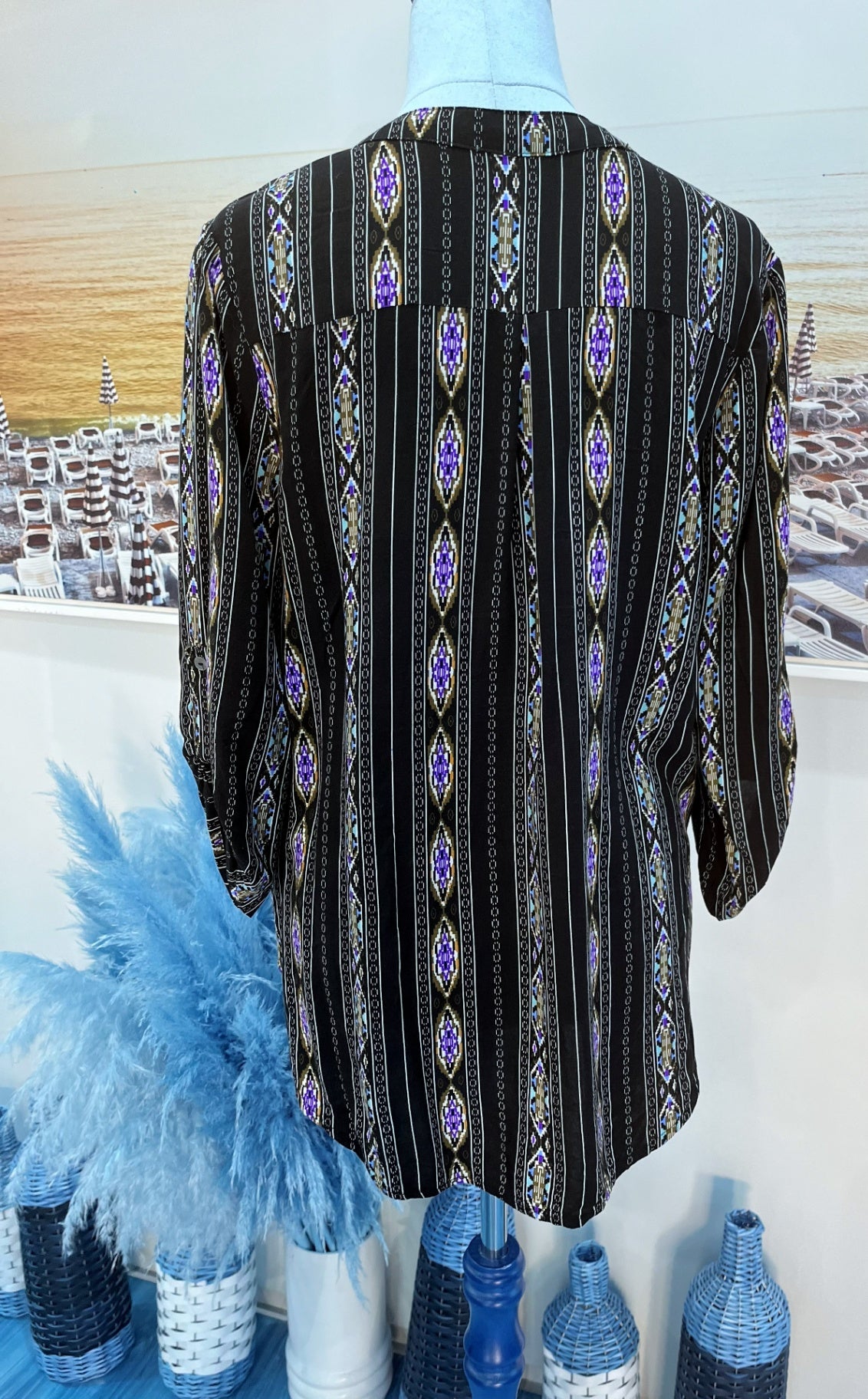 [SALE] Staccato Shirt Small Black with multicolored pattern
