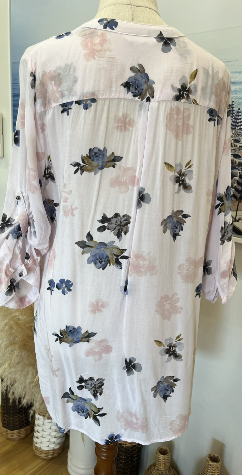 [SALE] Zest Shirt 10 White with floral pattern in shades of blue, brown, and black