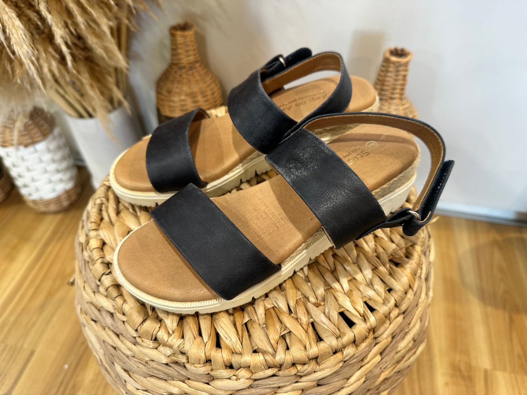 STEP ON AIR Sandals Navy