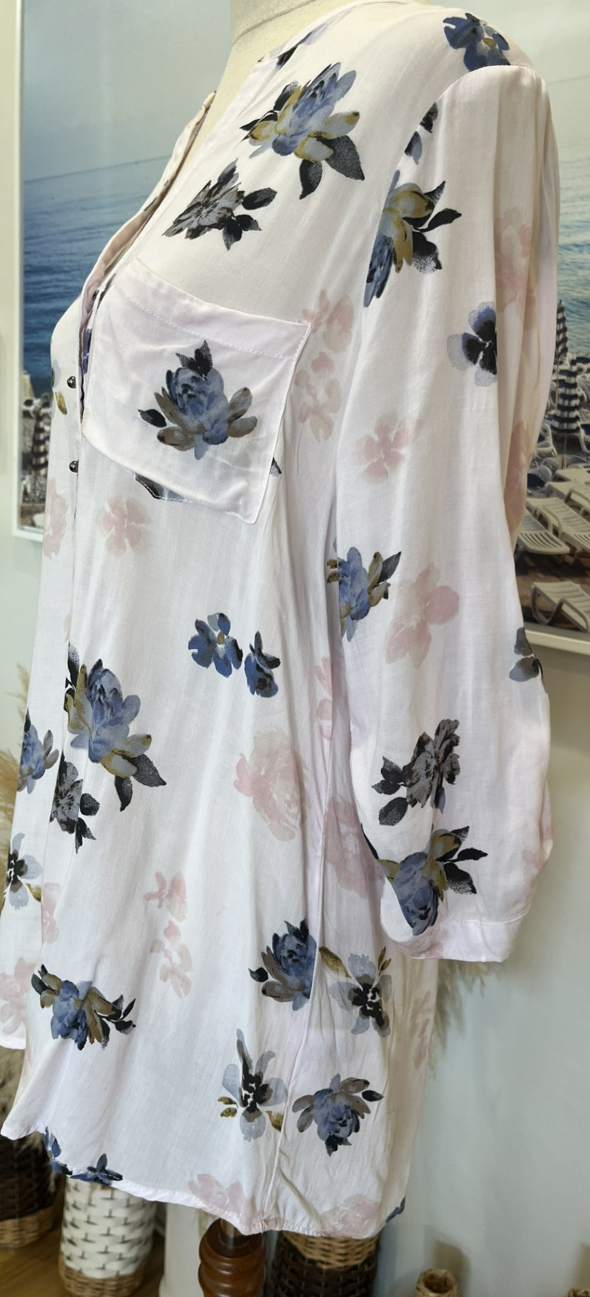 [SALE] Zest Shirt 10 White with floral pattern in shades of blue, brown, and black