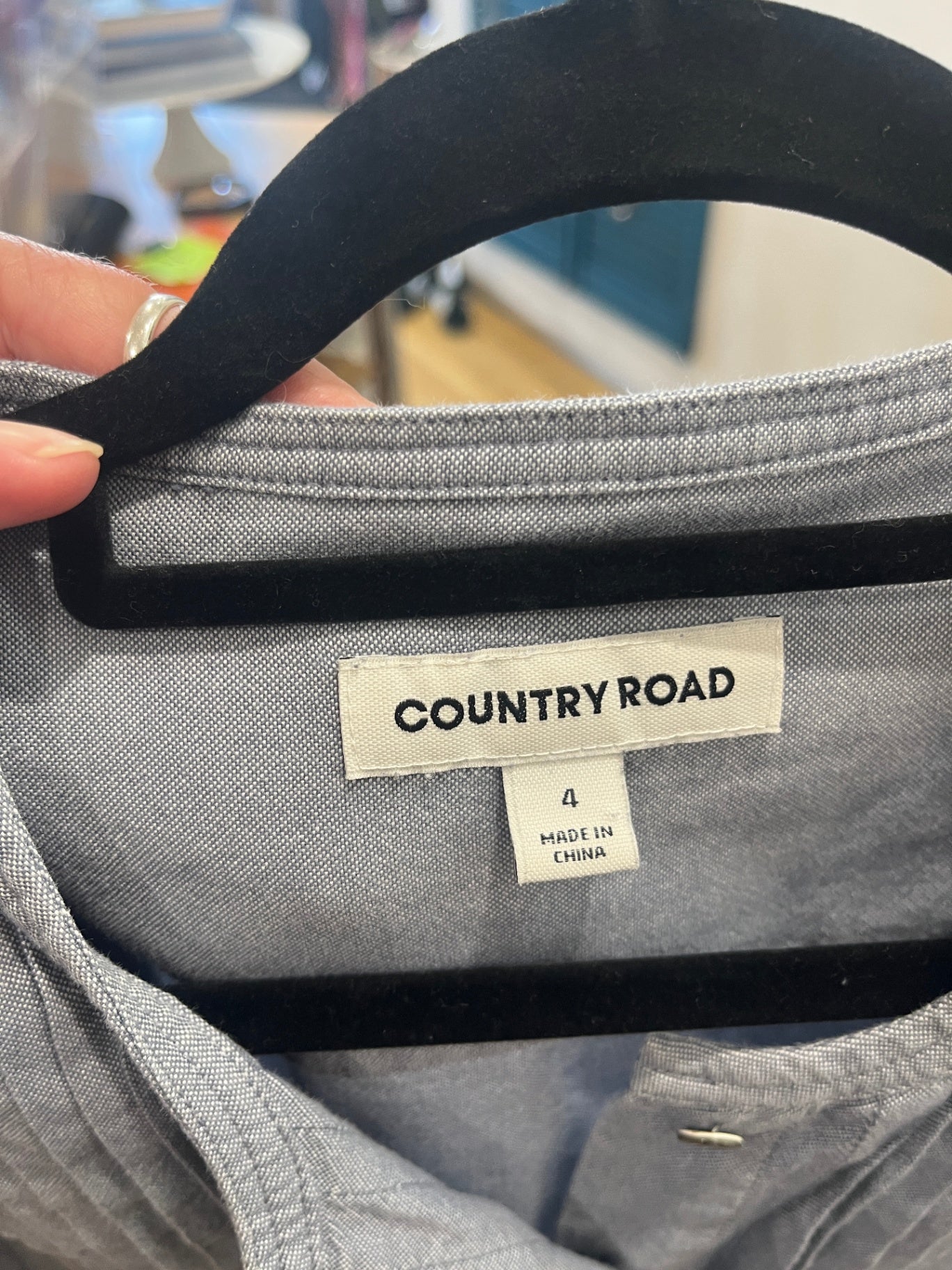 [SALE] Country Road Cropped Shirt Small Gray
