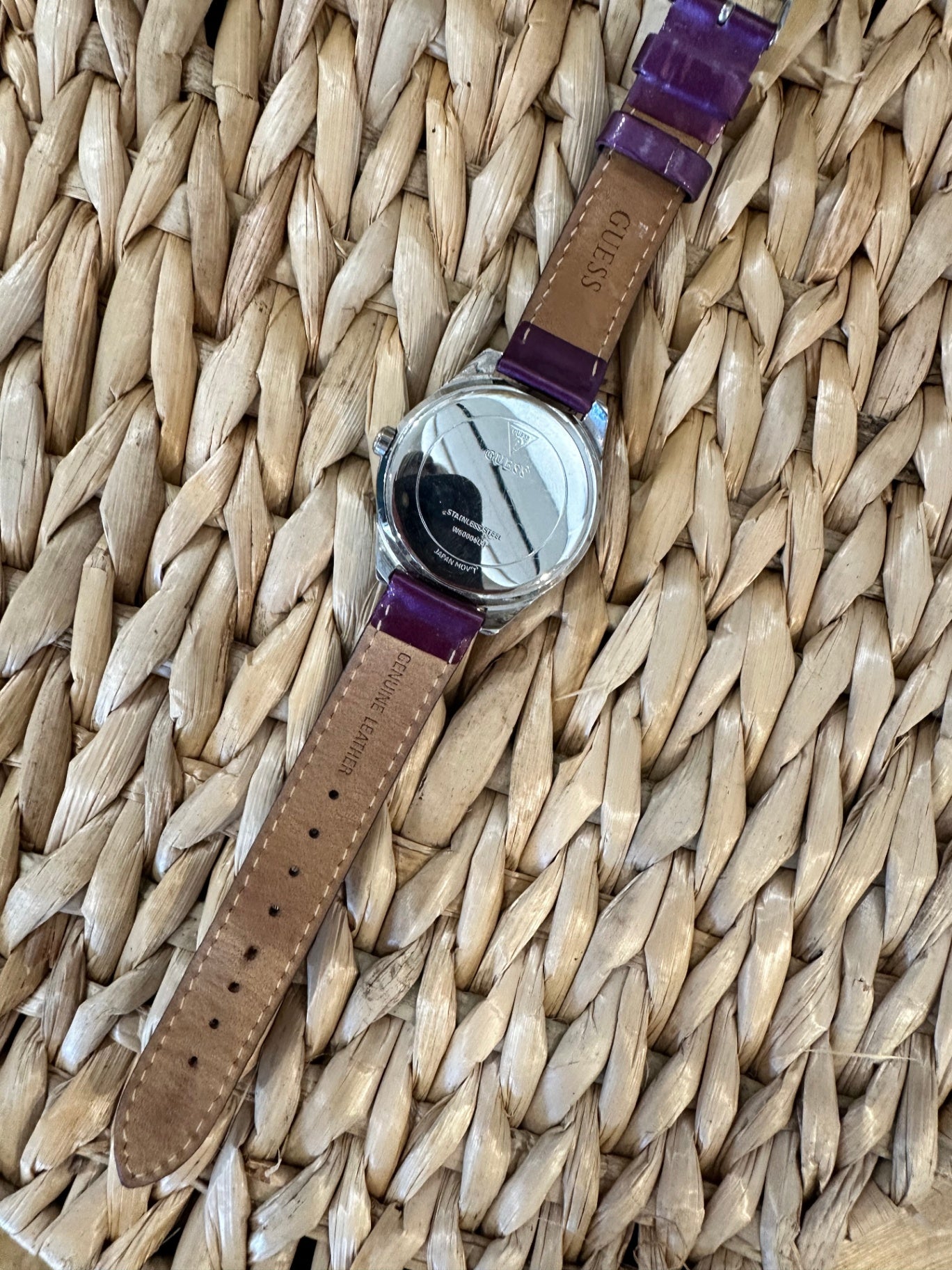 [SALE] Guess Wristwatch Purple