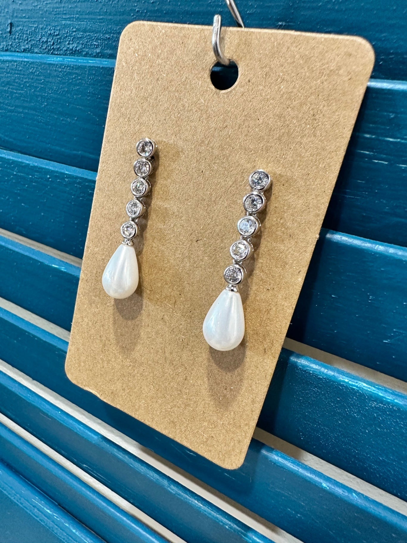 [SALE] Kagi Earrings Diamante & Pearl