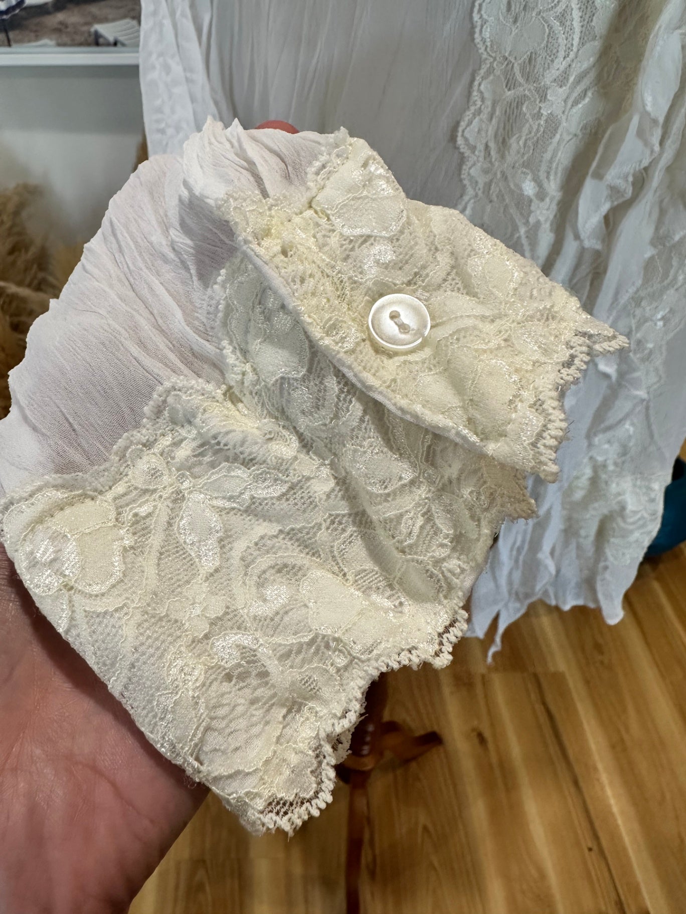 [SALE] Ellea J Blouse 18 Cream