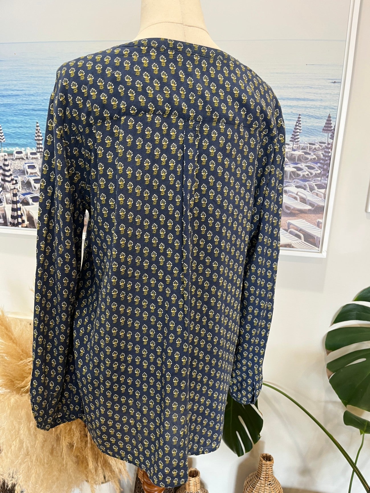 [SALE] Esprit Shirt 12 Navy blue with yellow and white pattern