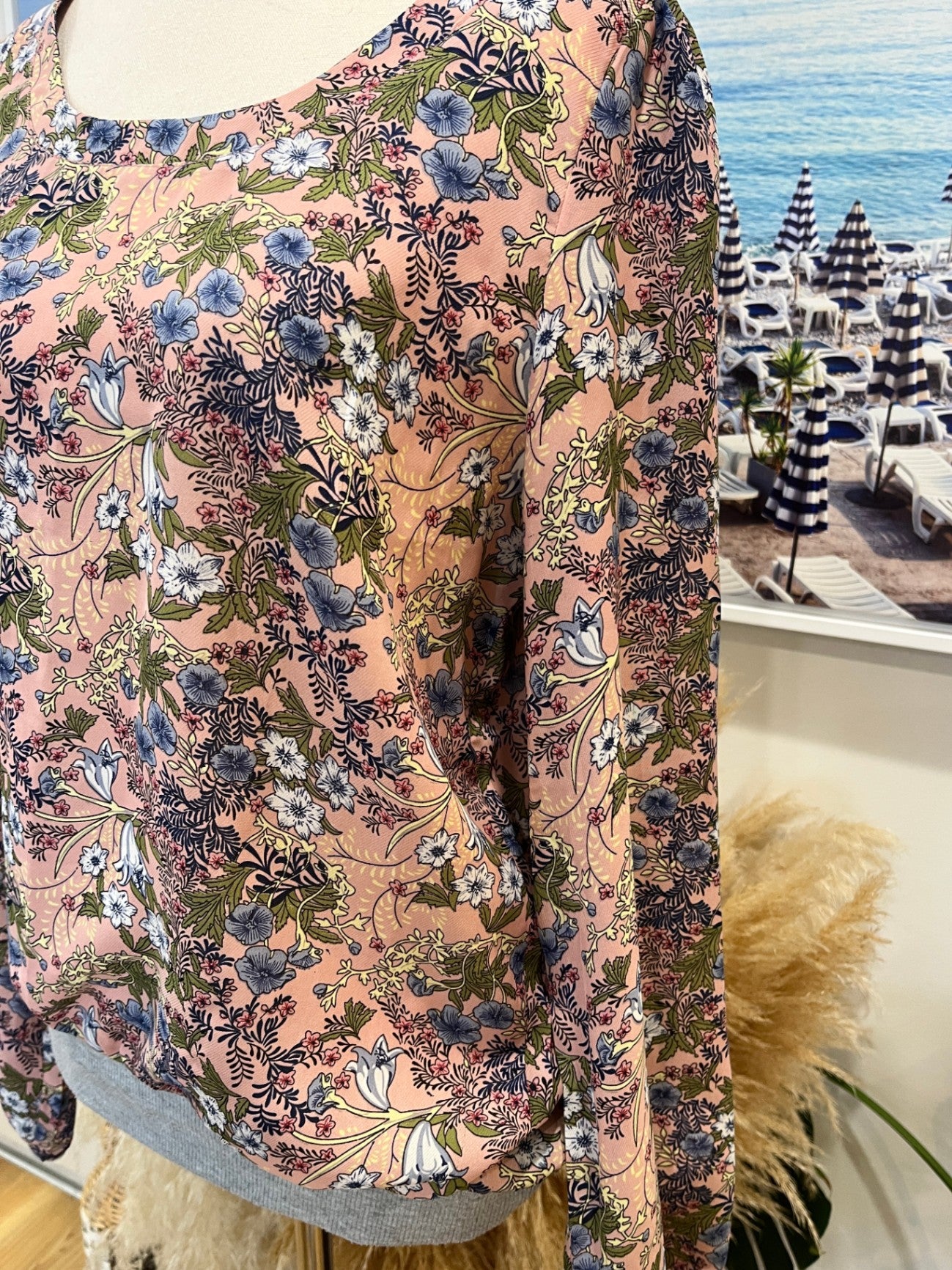 KETZ-KE Women's Top Blouse 8 Pink with multicolor floral pattern