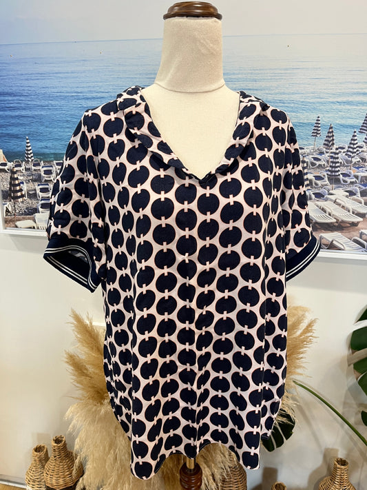 [SALE] TANTRUM Top 10 Pink and navy with a geometric pattern