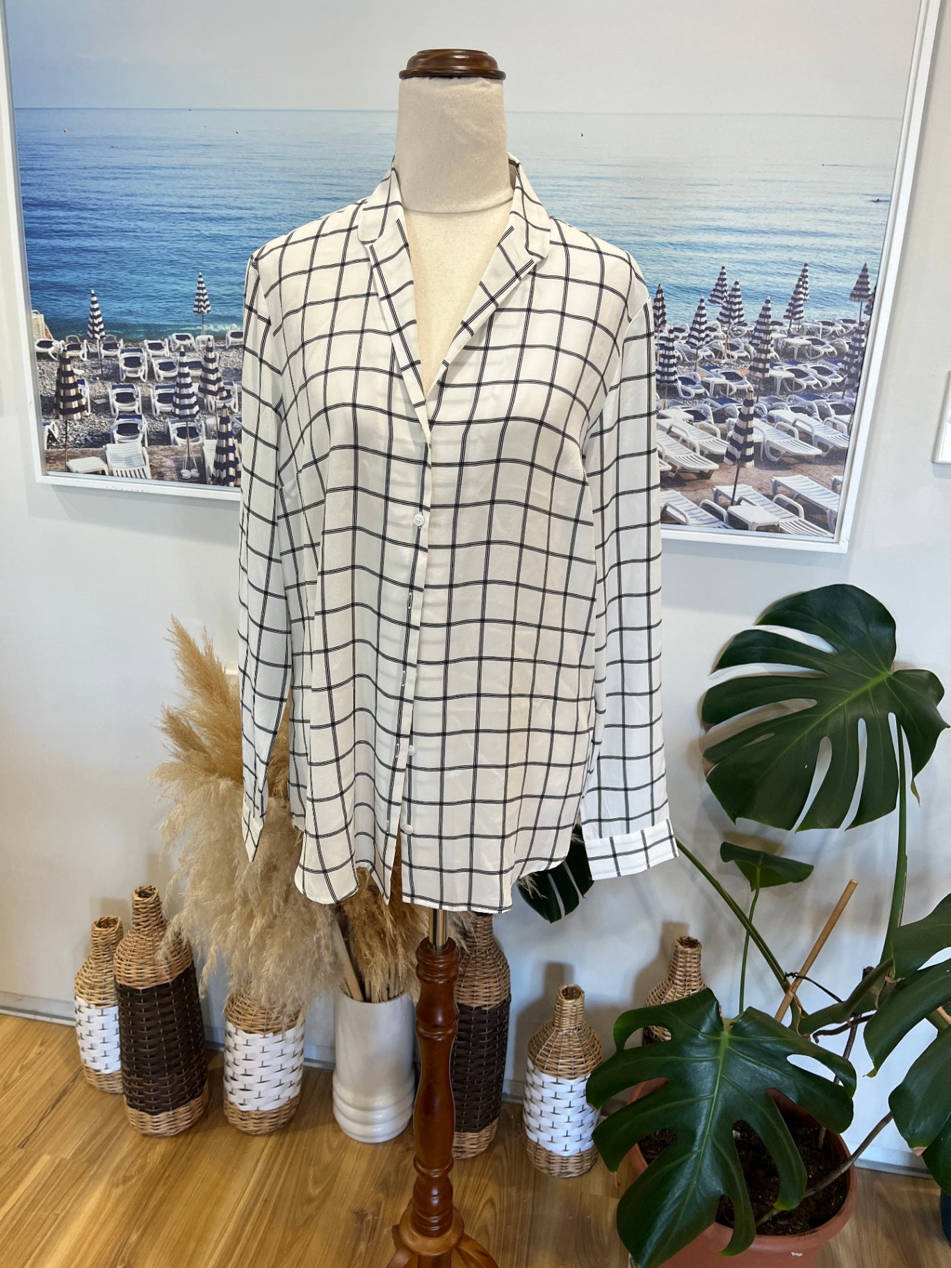 SPORTSCRAFT Shirt White with Black Checkered Pattern Size 10