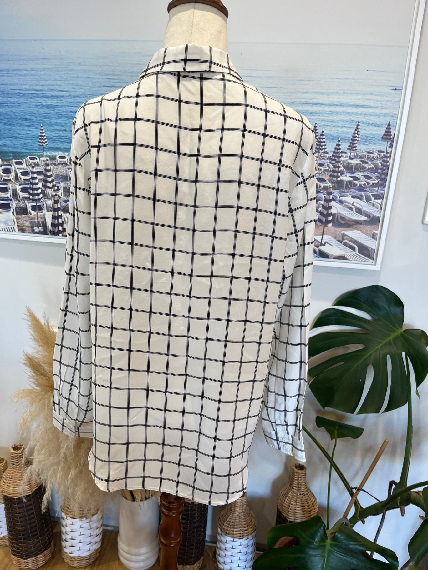 SPORTSCRAFT Shirt White with Black Checkered Pattern Size 10