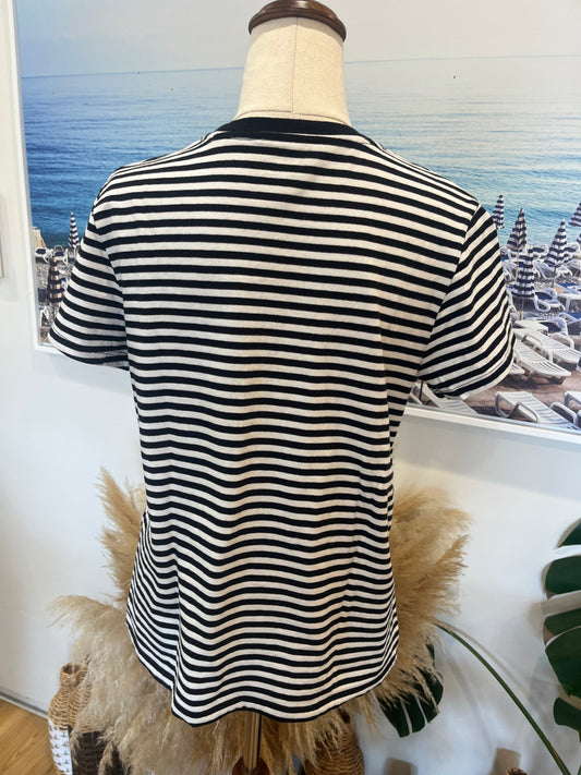 [SALE] Levi's T-Shirt Black and White Stripes