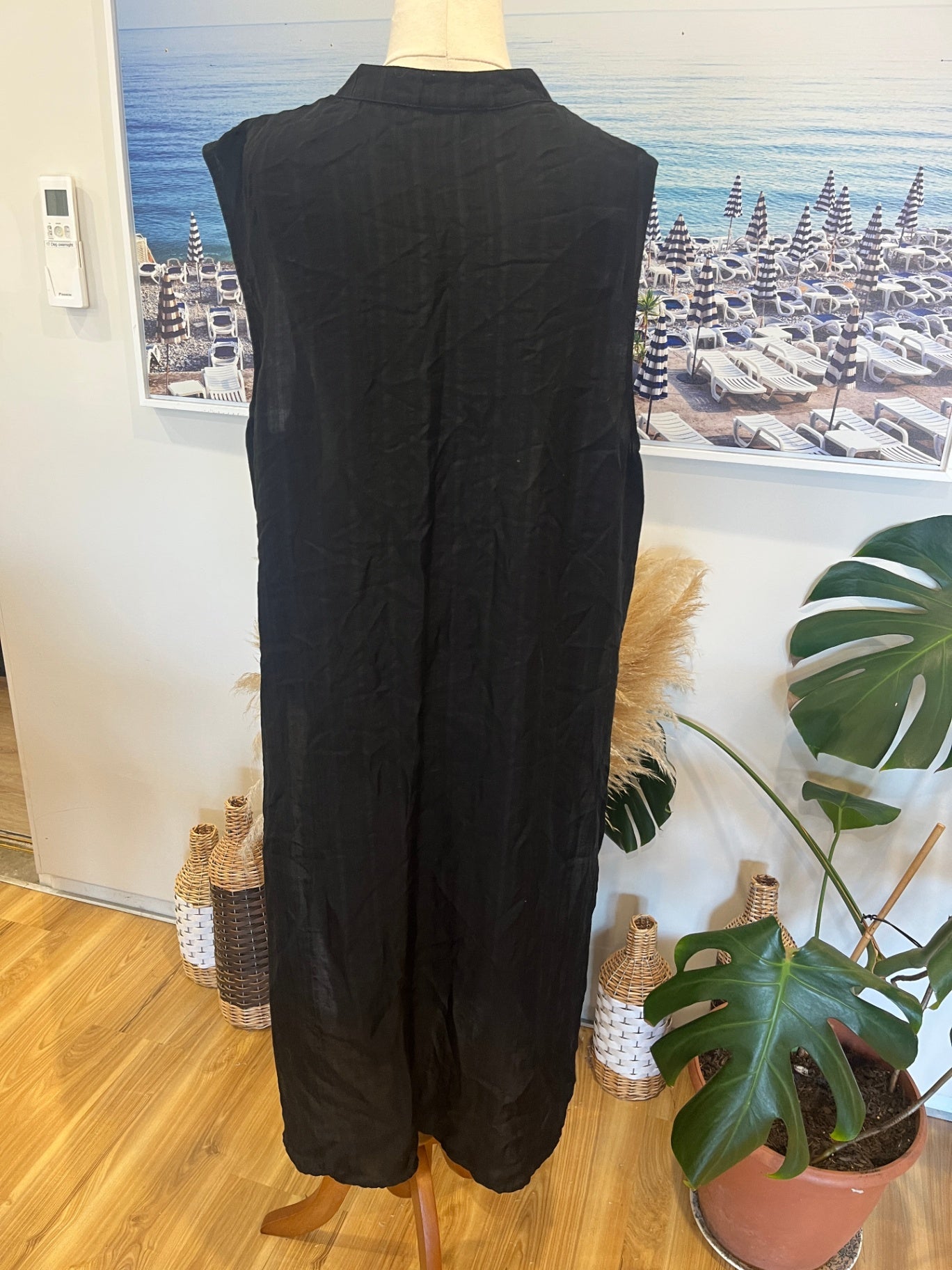 Scandals Black Duster Jacket Sleeveless Size 16