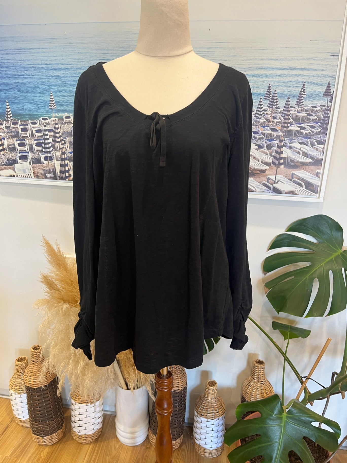 Top Black Long Sleeve