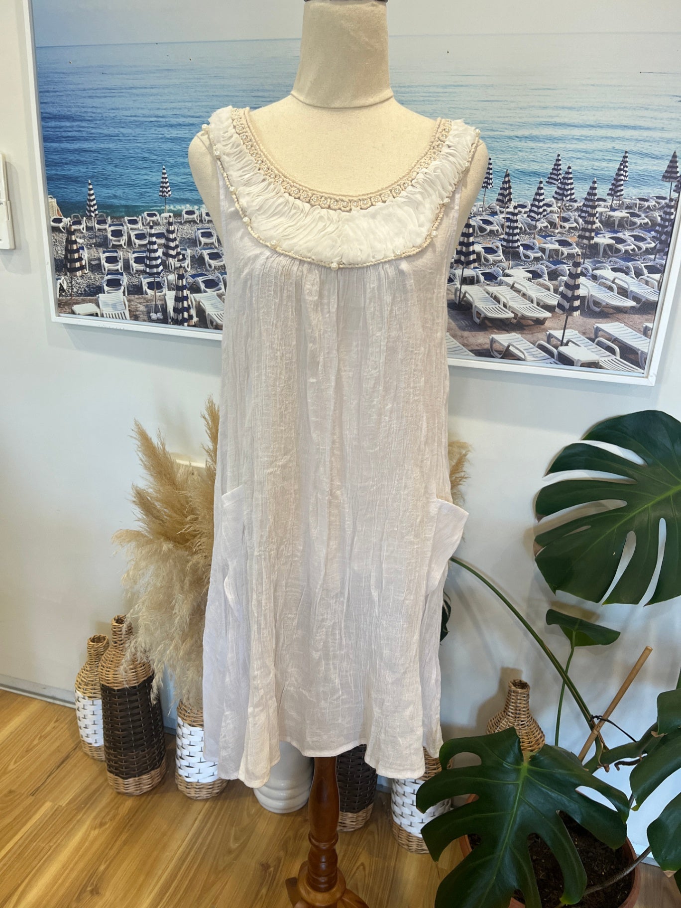 Filo Cream Dress Size 10