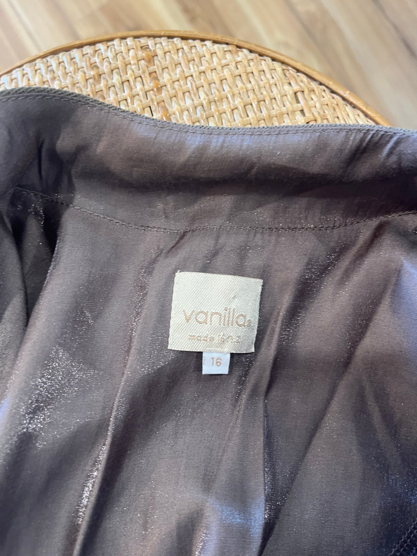 Vanilla Cardigan Gold/Taupe Size 16