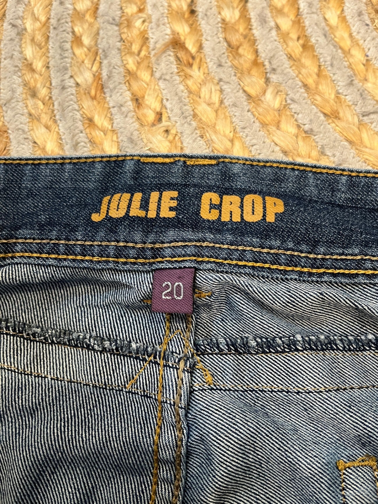 Julie Crop Pants Size 20