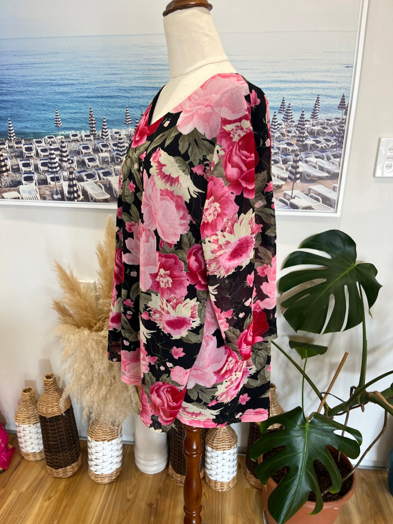 Poppies COLLECTION Top Floral Pink and Black
