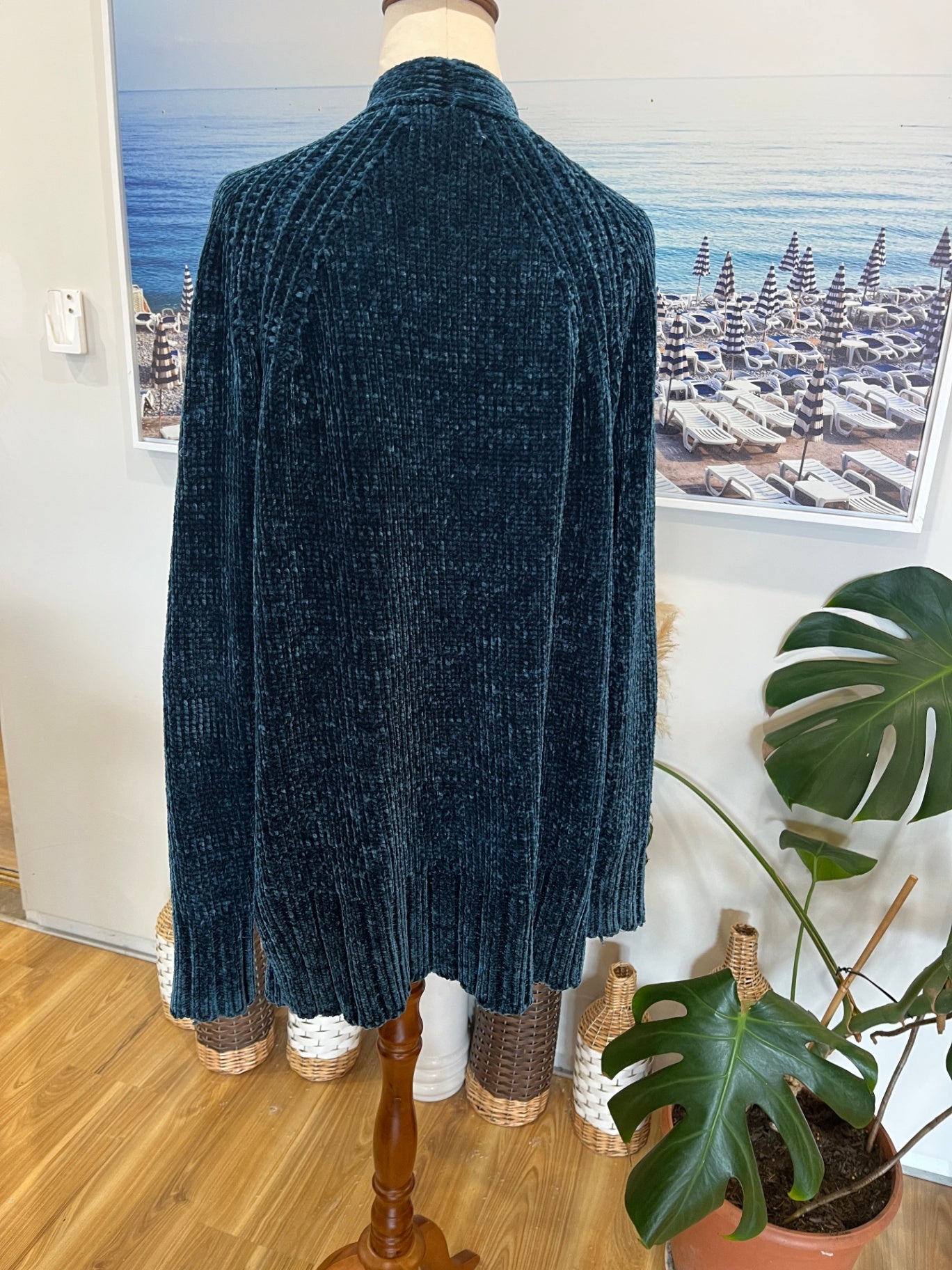 Capture Cardigan Teal Chenille Medium