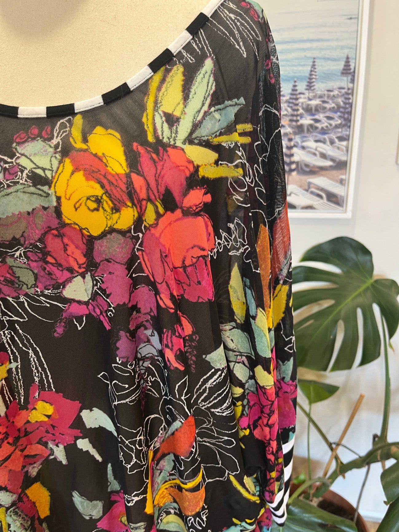 [SALE] Pretty Basics by Taking Shape Blouse with Multicolored Floral Pattern