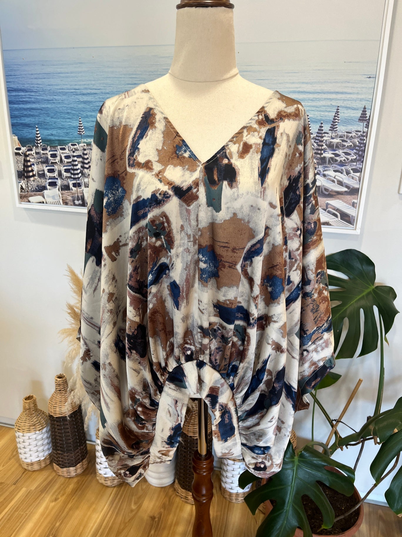 [SALE] Batwing Style Blouse Brown/Blue/Cream XL