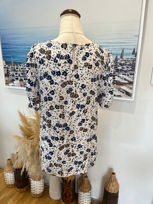 [SALE] Jacqui-E Blouse White with Blue Floral Pattern Size 12
