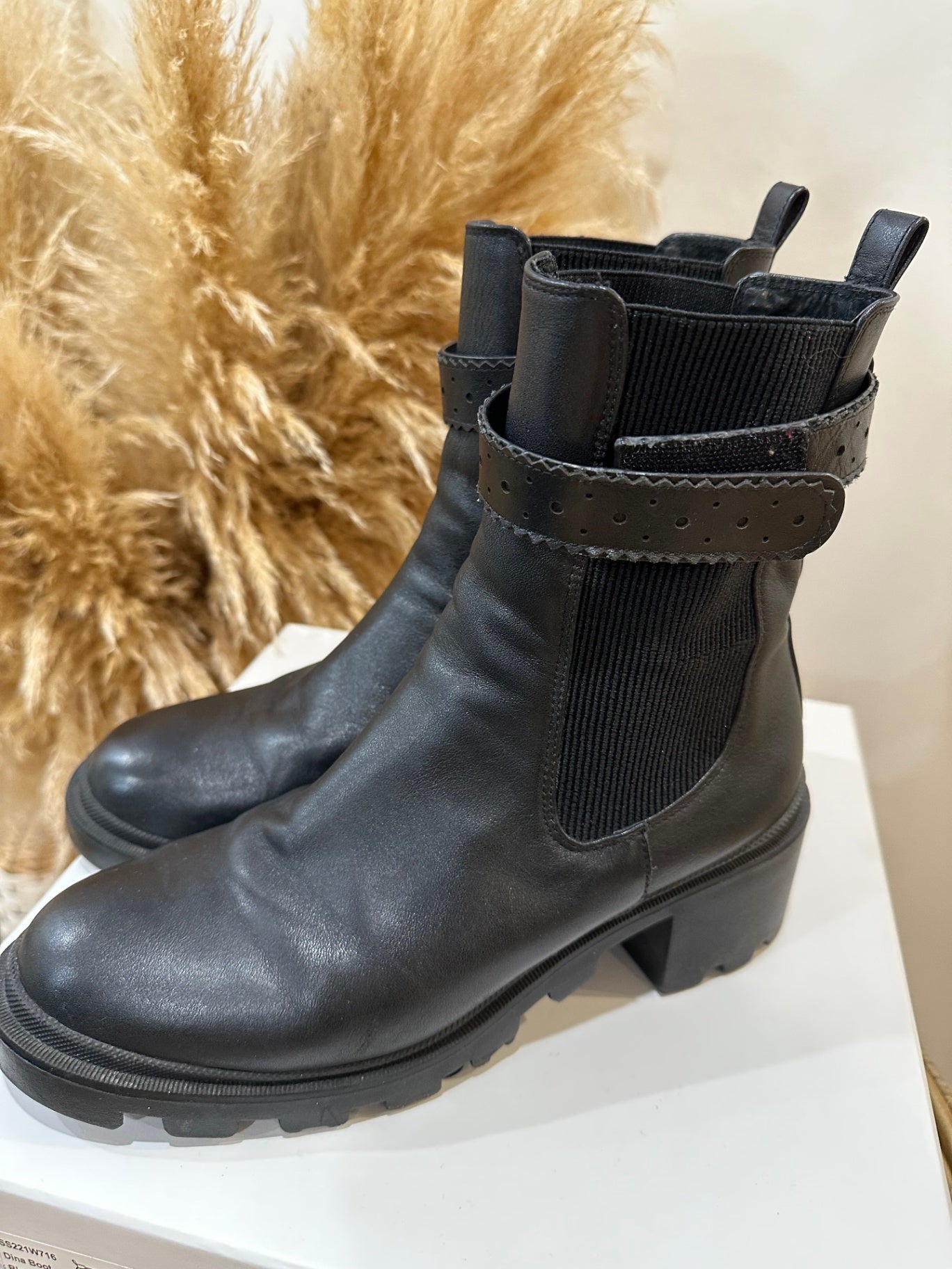 Sol Sana Black Boots EU 40 