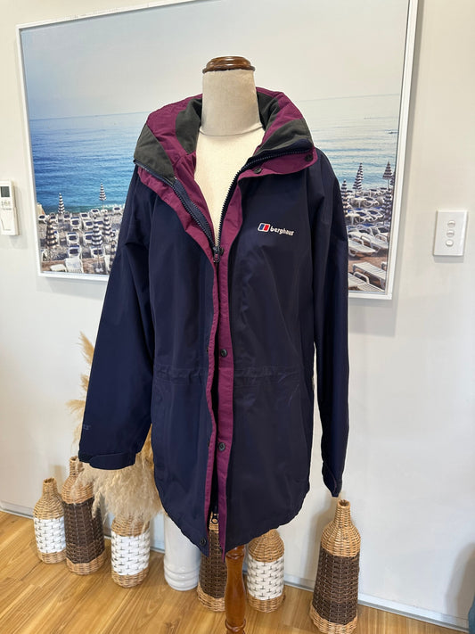 [SALE] Berghaus Navy Blue Jacket Size 12